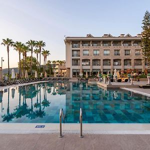 Fame Residence Kemer & Spa